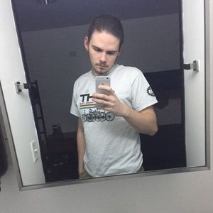 Meet your Posher, Connor